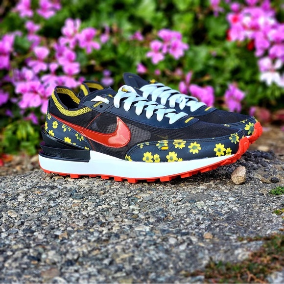 Nike Mens Waffle One Sunflower DQ7637 001 - Picture 2 of 8